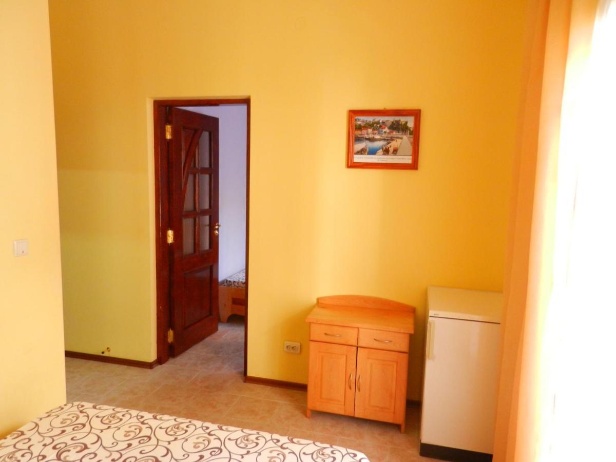 Guest House Villa Leonardo Herceg Novi Exterior photo