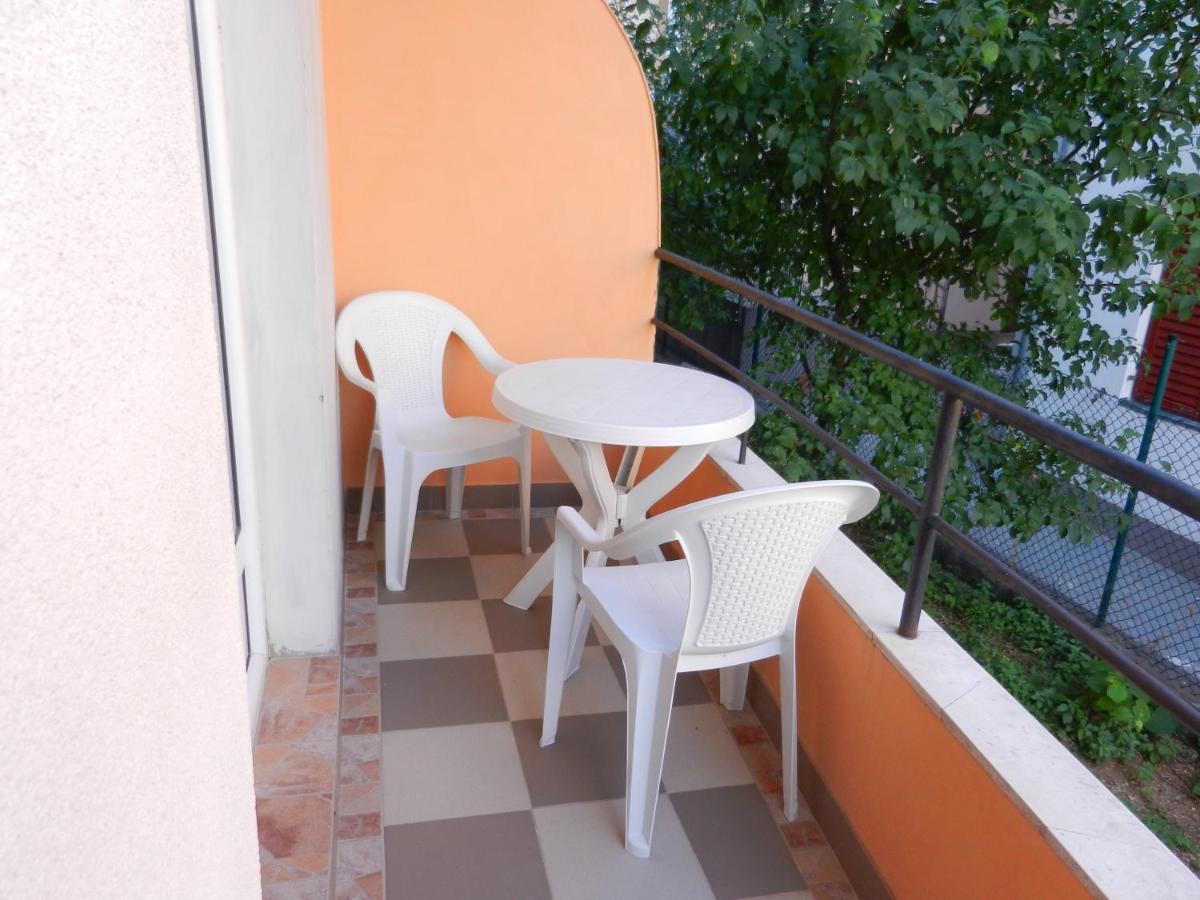 Guest House Villa Leonardo Herceg Novi Exterior photo